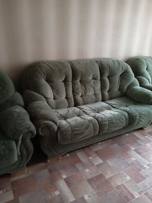 Продам диван в отличном состоянии