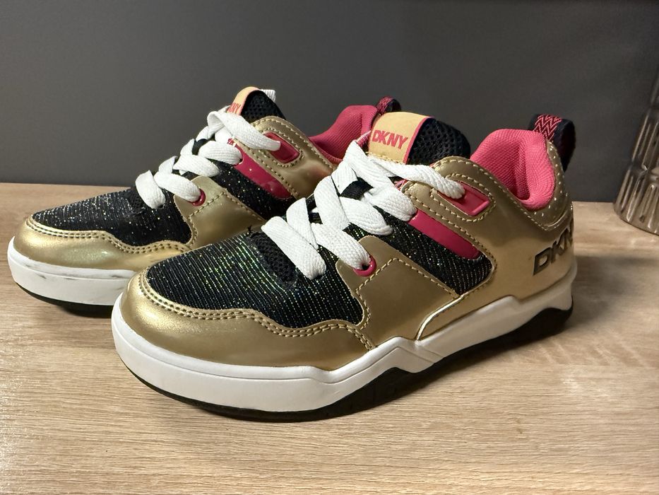 Детски маратонки DKNY