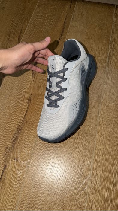 Новые кроссовки Anta