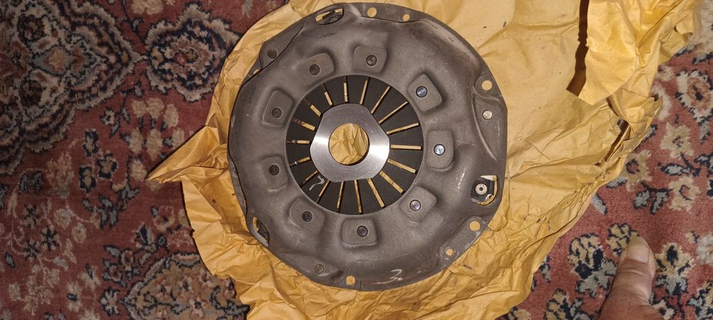 Части за Москич 412