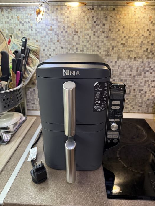 Ninja Double Stack фритюрник с горещ въздух/еър фрайър