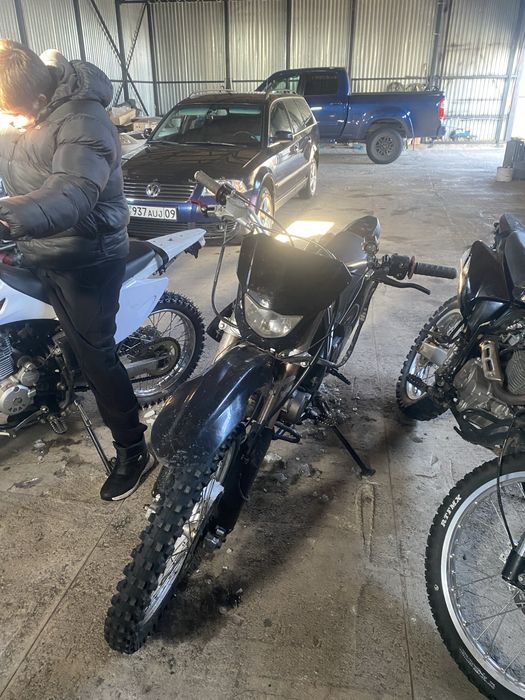 Продам эндуро 250