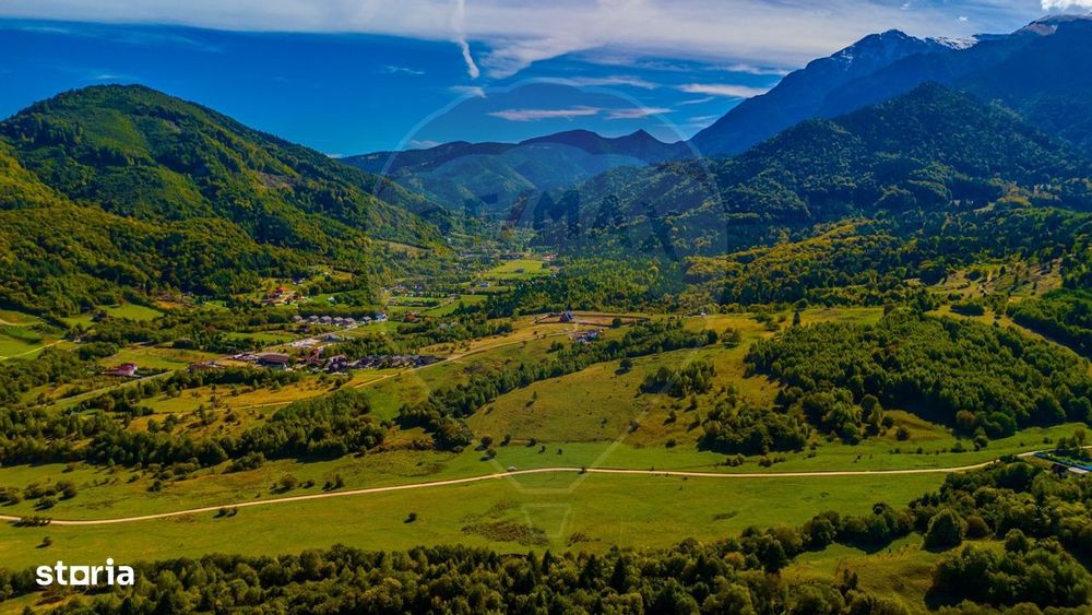 Teren 1,574mp Rasnov, Strada Valea Panicelului- varf de deal