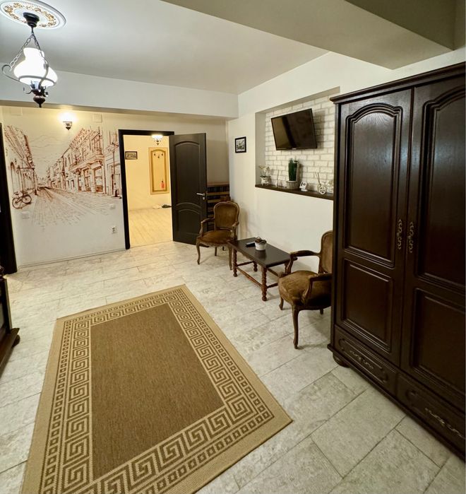 Inchiriez garsoniera Brazda lui Novac