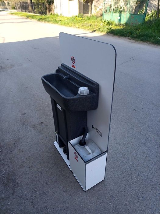 Мобилна мивка / умивалник