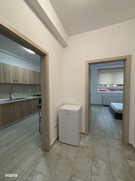 Garsonieră cu grădină și terasă, la prima închiriere