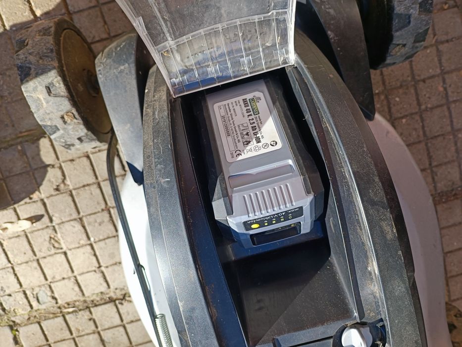 Ел Косачка с голяма батерия