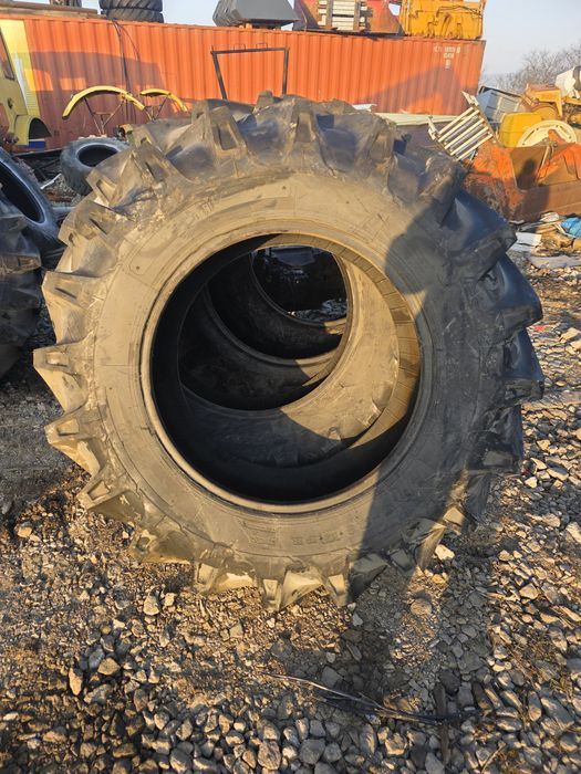 Anvelope buldoexcavator tractor taf 16,9-28 14 ply