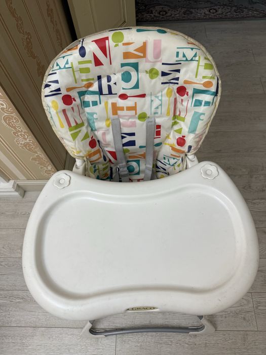 Детский столик для кормления