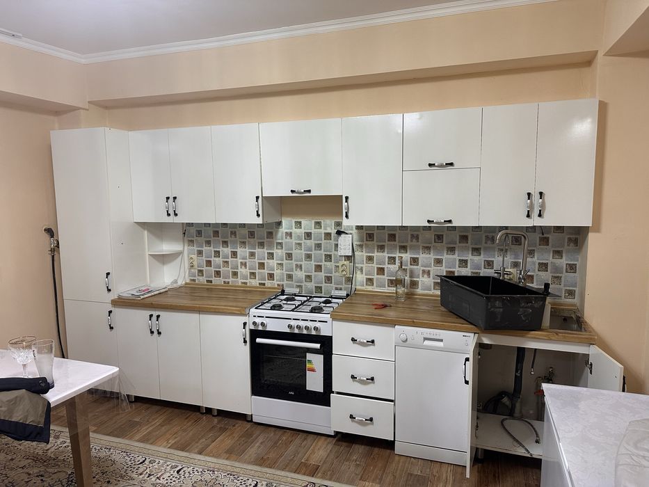 Продам кухонный гарнитур