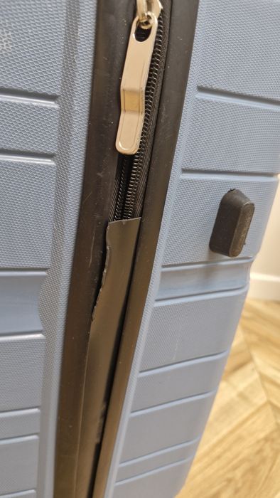 Чемодан XL және L