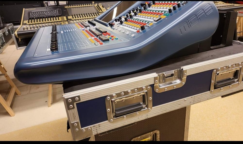 Midas Pro 2C-consolă audio
