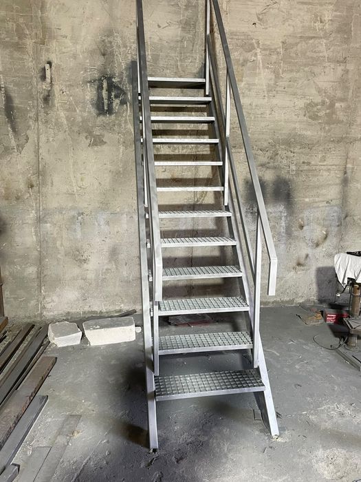 Scari zincate galvanizate