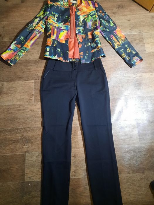 Костюм для женщин