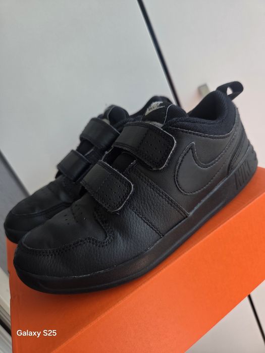 NIKE Pico 5 (PCV)