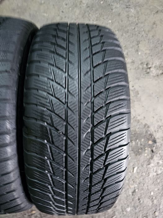 2 anvelope iarna 225 50 18 Bridgestone Runflat