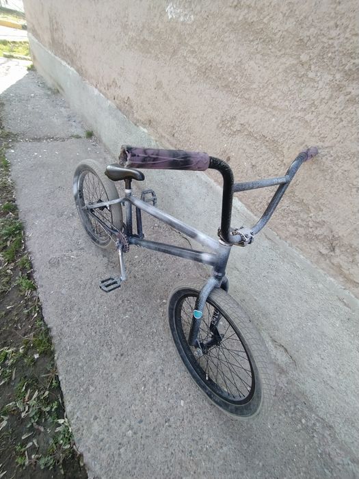 Продам запчасти разные и бмх