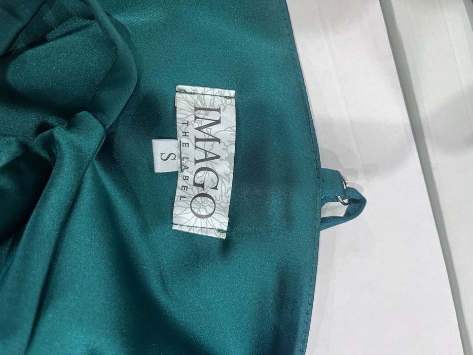 Дълга официална рокля