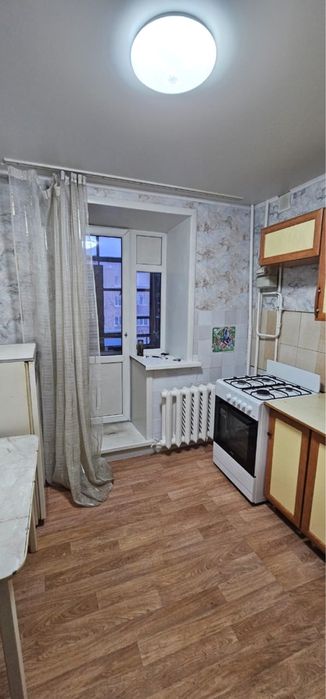 Продам 1 комна квартиру 11400
