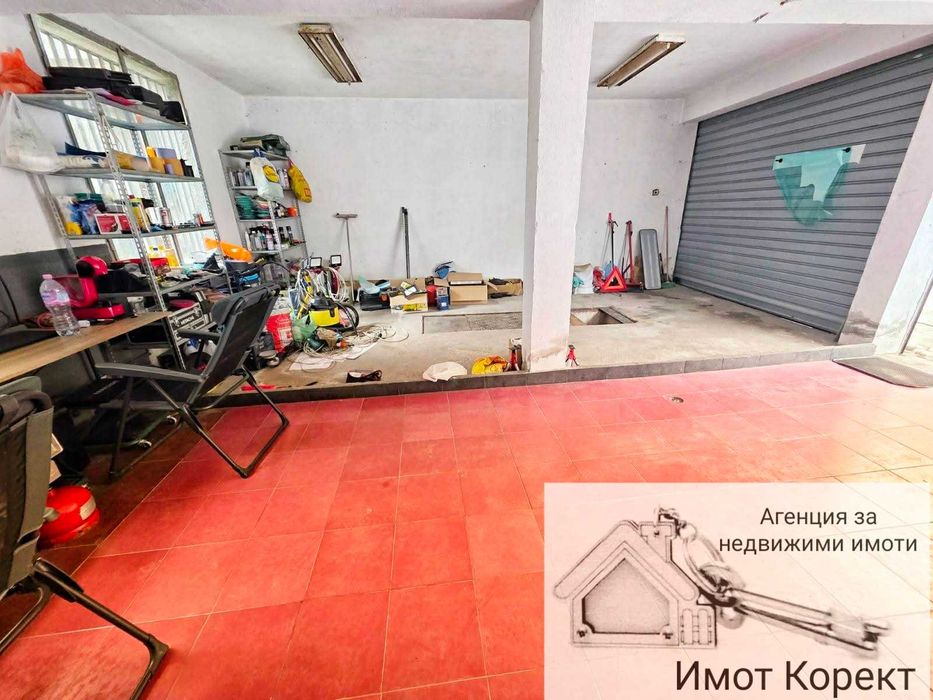 Дава се под наем Гараж / Паркомясто в Асеновград - 42 кв.м за 119.34 € - Снимка #2