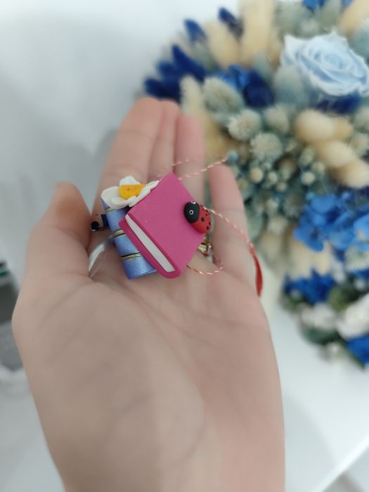 Broșe personalizate meserii
