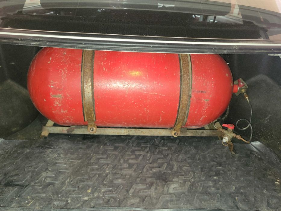 Chevrolet lasetti sotiladi 2011 yil 2 pozitsiya 1 qo'l haydalgan