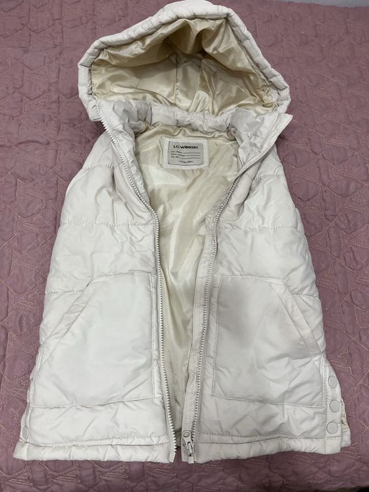 Продам вещи на девочку  6-7 лет