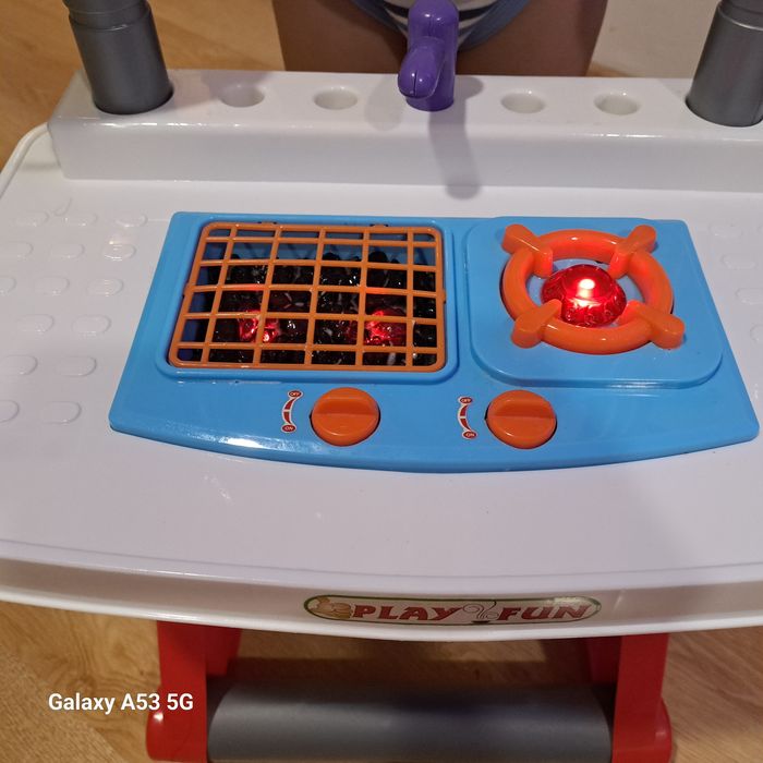 Музикални детски/бебешки играчки и тип Монтесори