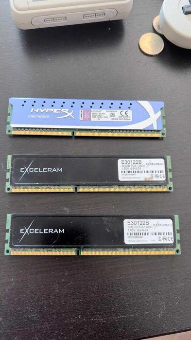 Set RAM DDR3 12GB (3 module) — Kingston HyperX + Exceleram