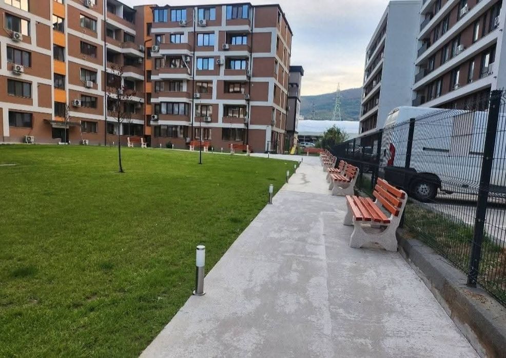 Под наем от собственик двустаен апартамент обзаведен