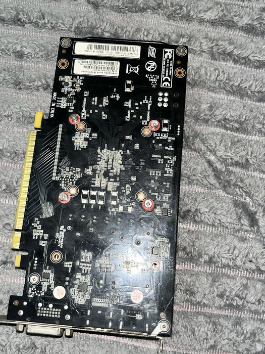 видео карта 1050 ti PALIT