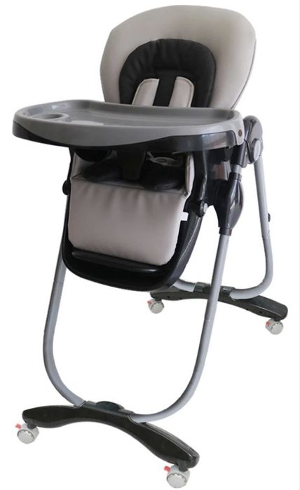 Детский стульчик для кормления