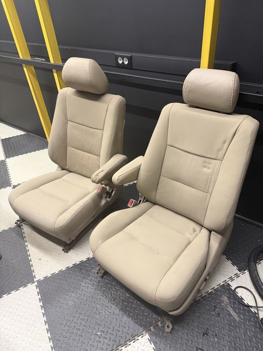 Передние сидения TLC 100, Lx470