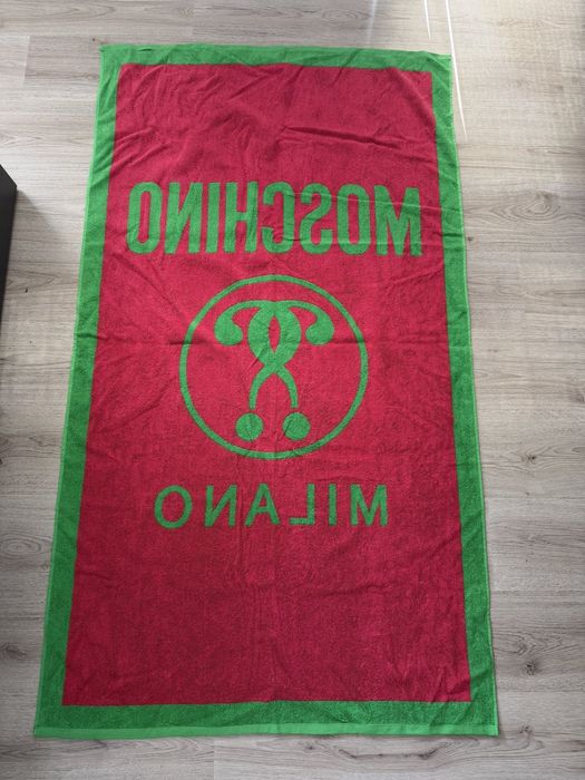 Плажна кърпа/хавлия Moschino-оригинална
