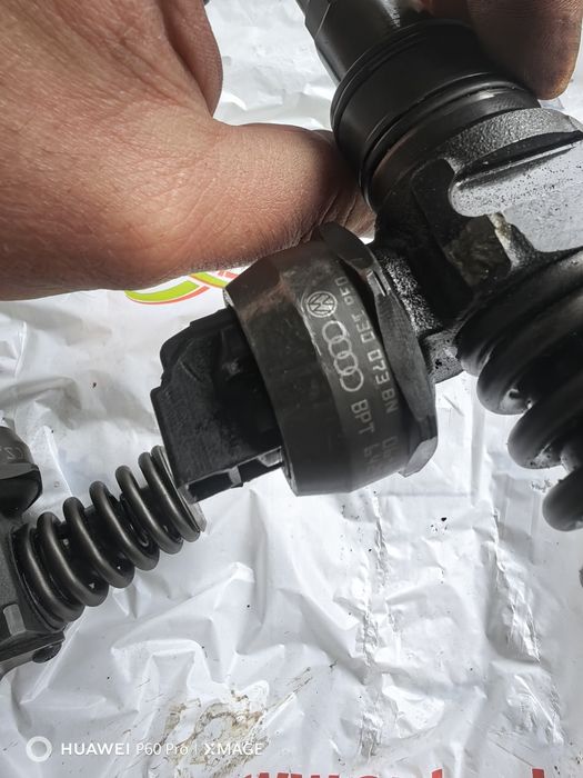 Дюзи (помпа дюзи) за Vw/Audi 1.9TDI BLS 105к.с