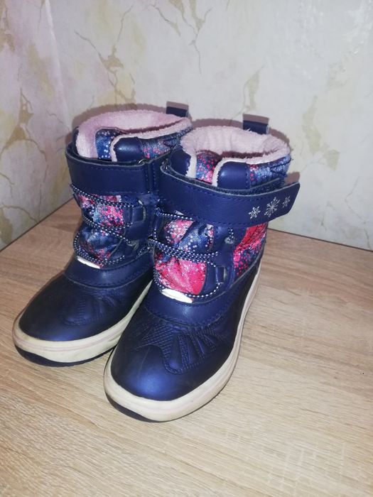 Ботушки Lupilu 27 и 29 номер момиче, много добре запазени.Непромокаеми