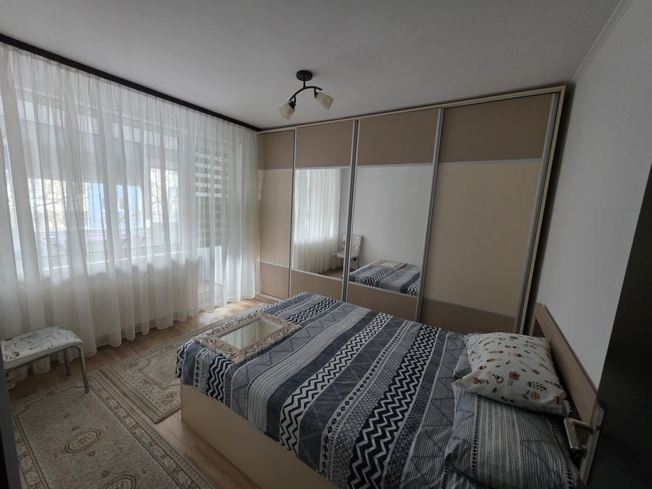 Apartament 3 camere - Semi - Hipodrom - 65 mp - Etaj 3