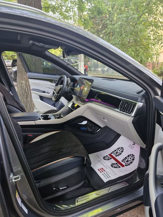 BYD Song Plus DM-i Champion 2025 — 10