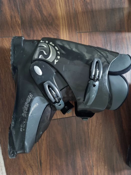 Clăpari Rossignol si casca ski