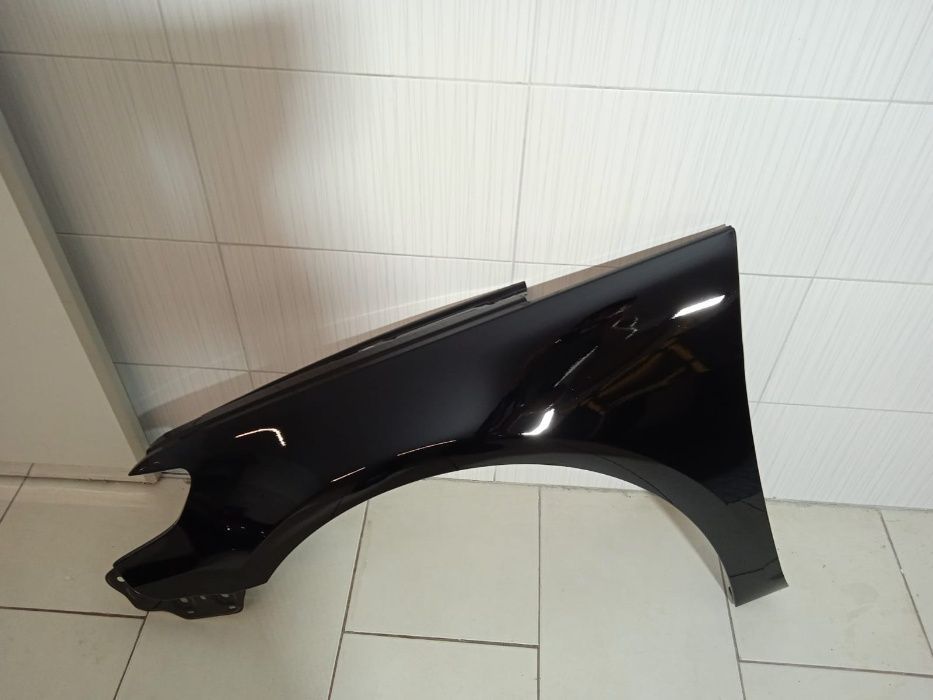 Aripa Fata Stanga VW Passat CC 2008-2012 L041 Negru