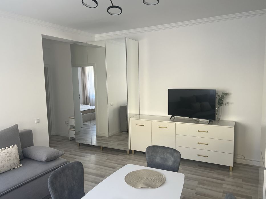 Apartament Untold