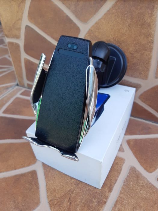 Крепление для телефона