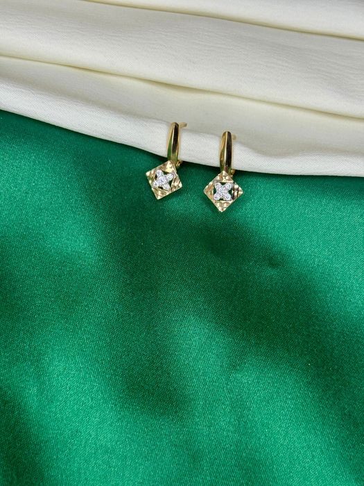 Рассрочка 0% в месяц 13 250тг, серьги 585пробы