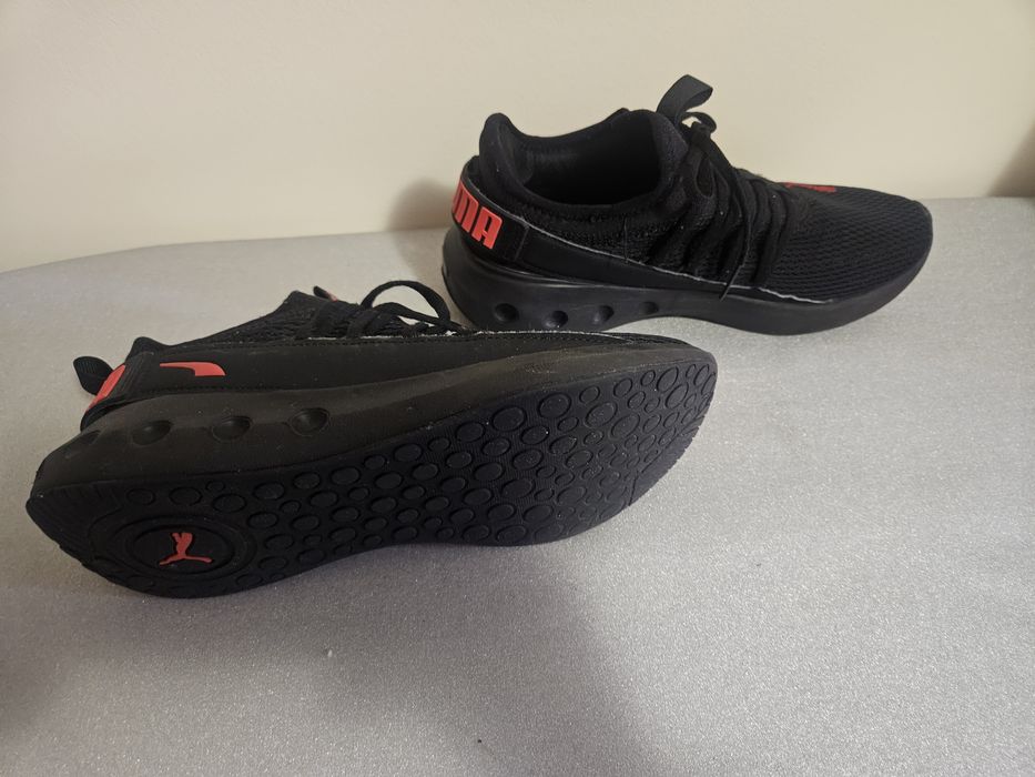 Vand încălțăminte Puma negru si ghete American club bej marimea 40