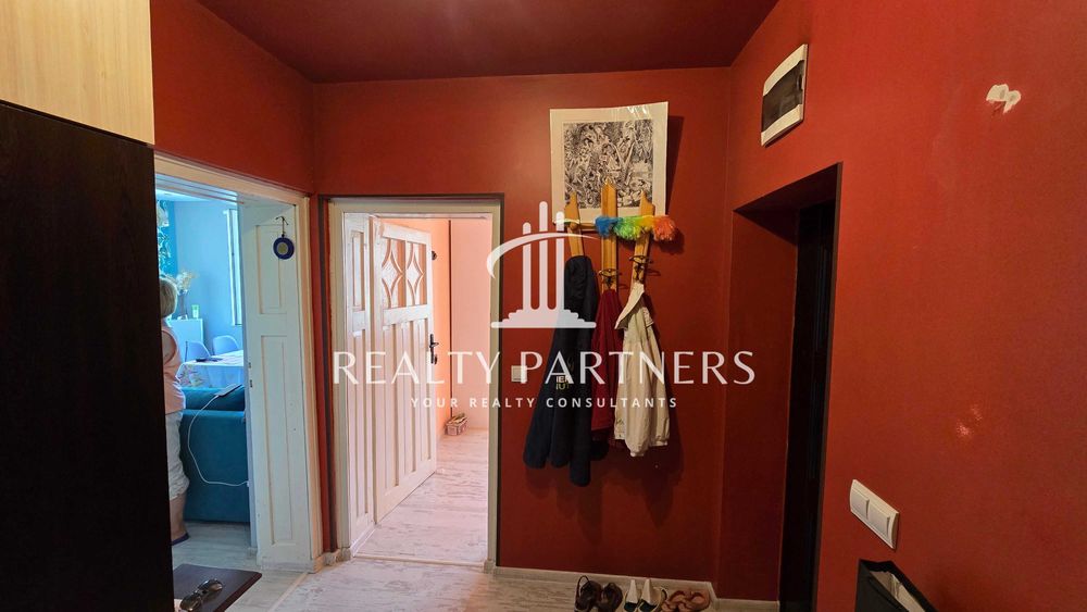 Продава се Етаж от къща в Перник, Байкушева махала - 102 кв.м за 932 €/кв.м - Снимка #3