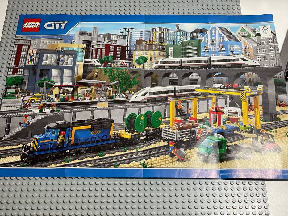 LEGO City 7499 rail train