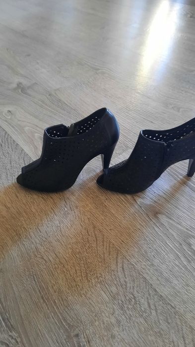 Botine dama din piele