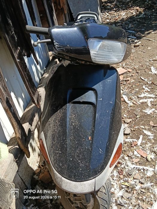 Vând scuter funcțional