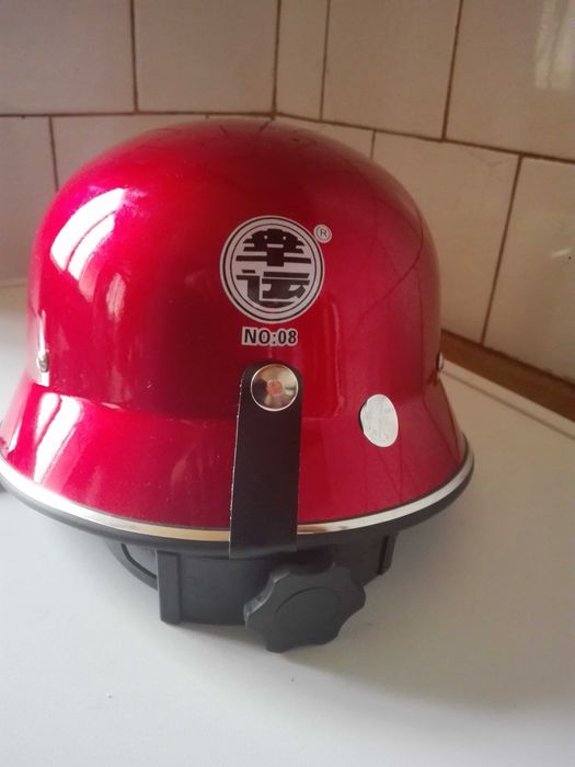 Шапка за конна езда и каска за мотор,тротинетка велосипед.