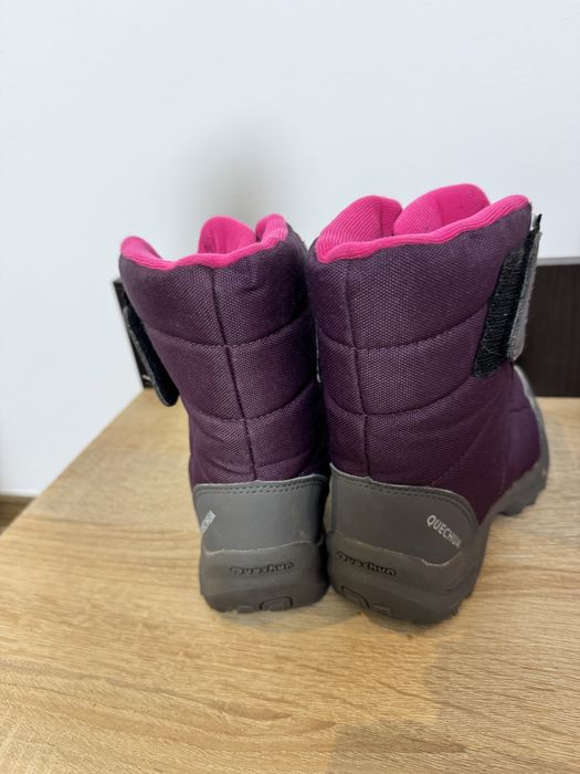 Ghete dechatlon, marime 30